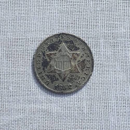 Moneda de los Estados Unidos de América, Plata, tres centavos de Dólar, 1852